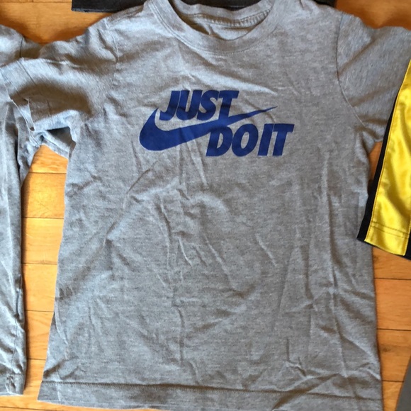Nike Lot - Picture 5 of 10